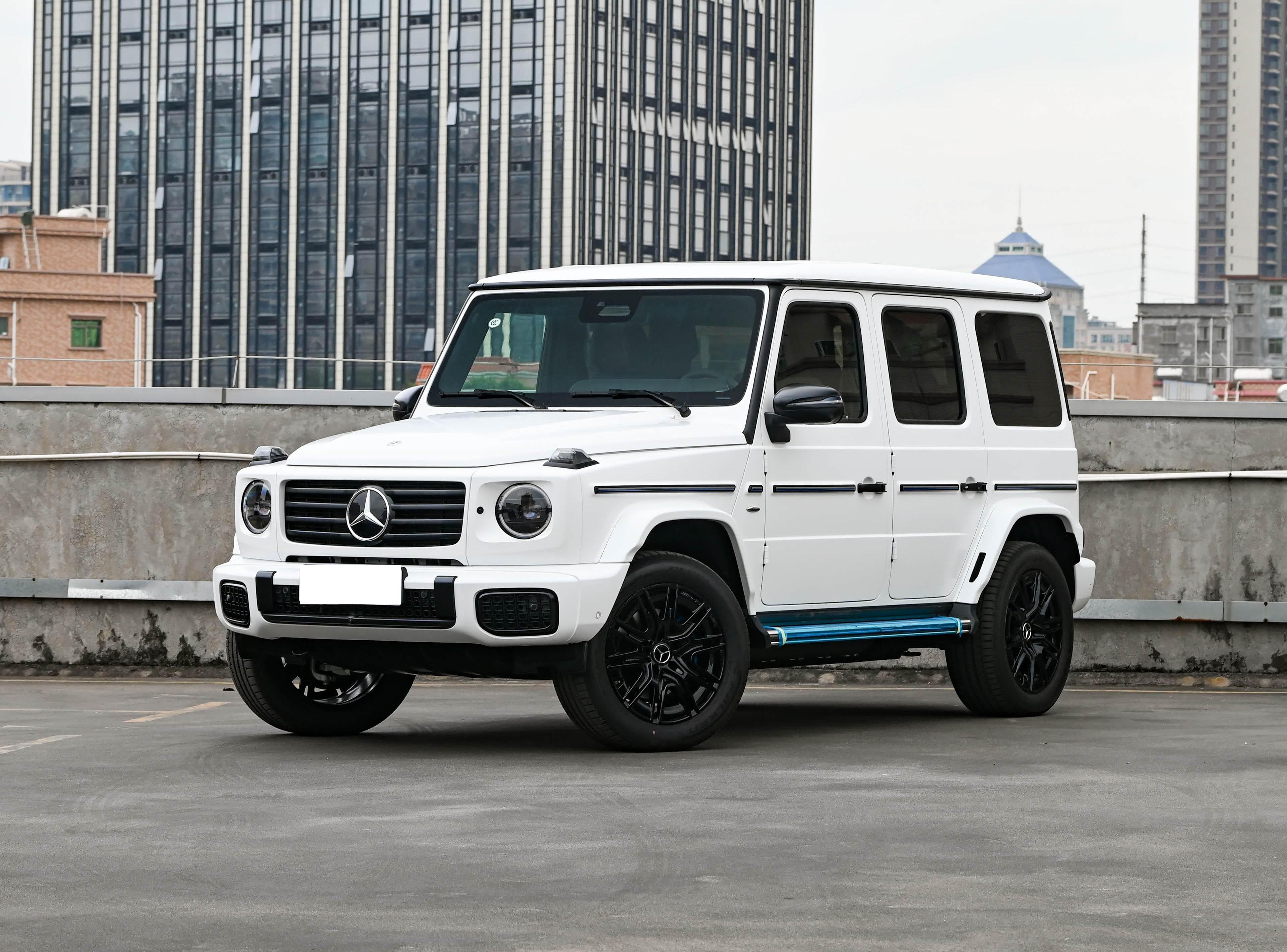 Mercedes-Benz G-Class EV front view