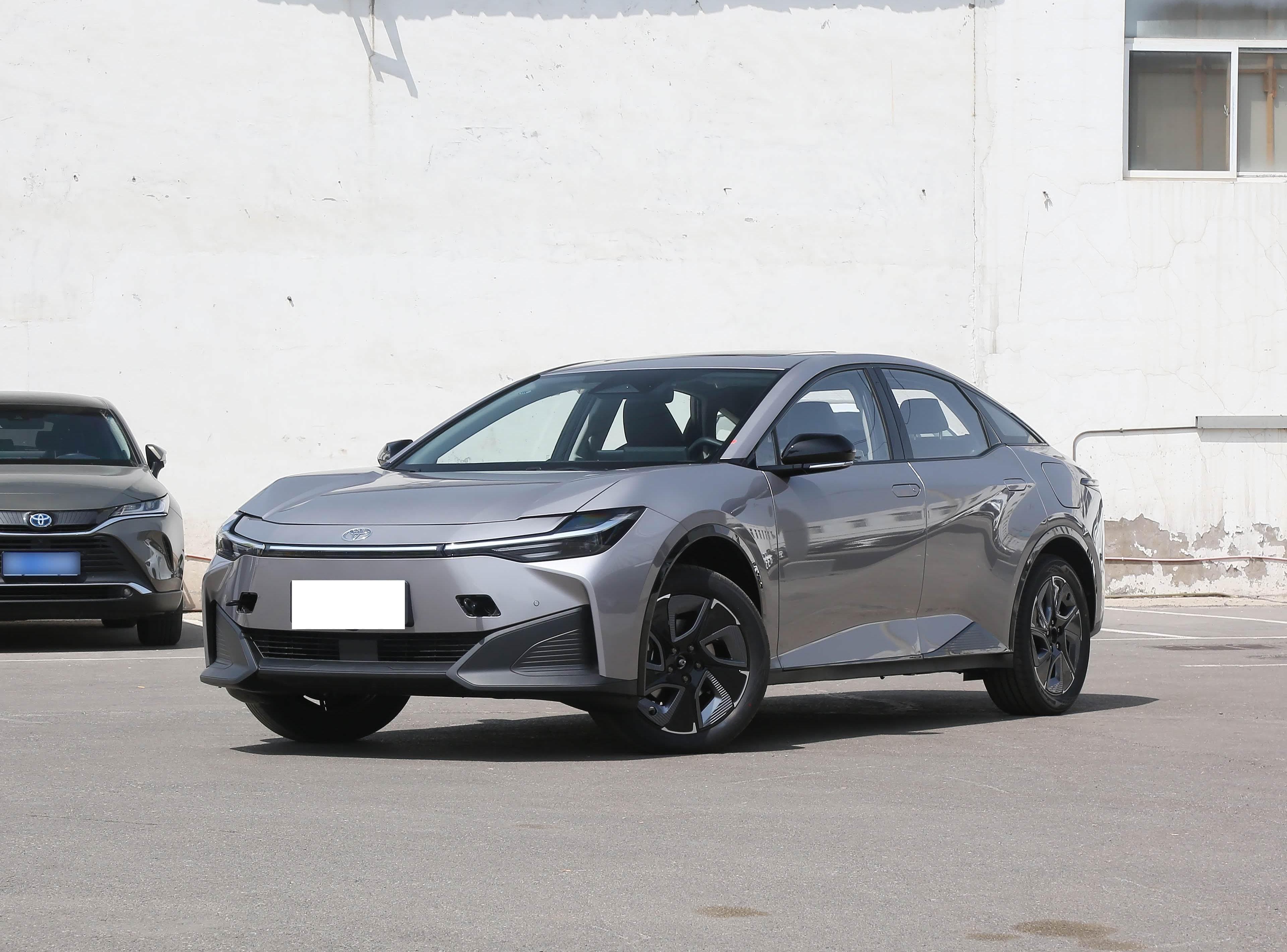 Toyota bZ3 front view