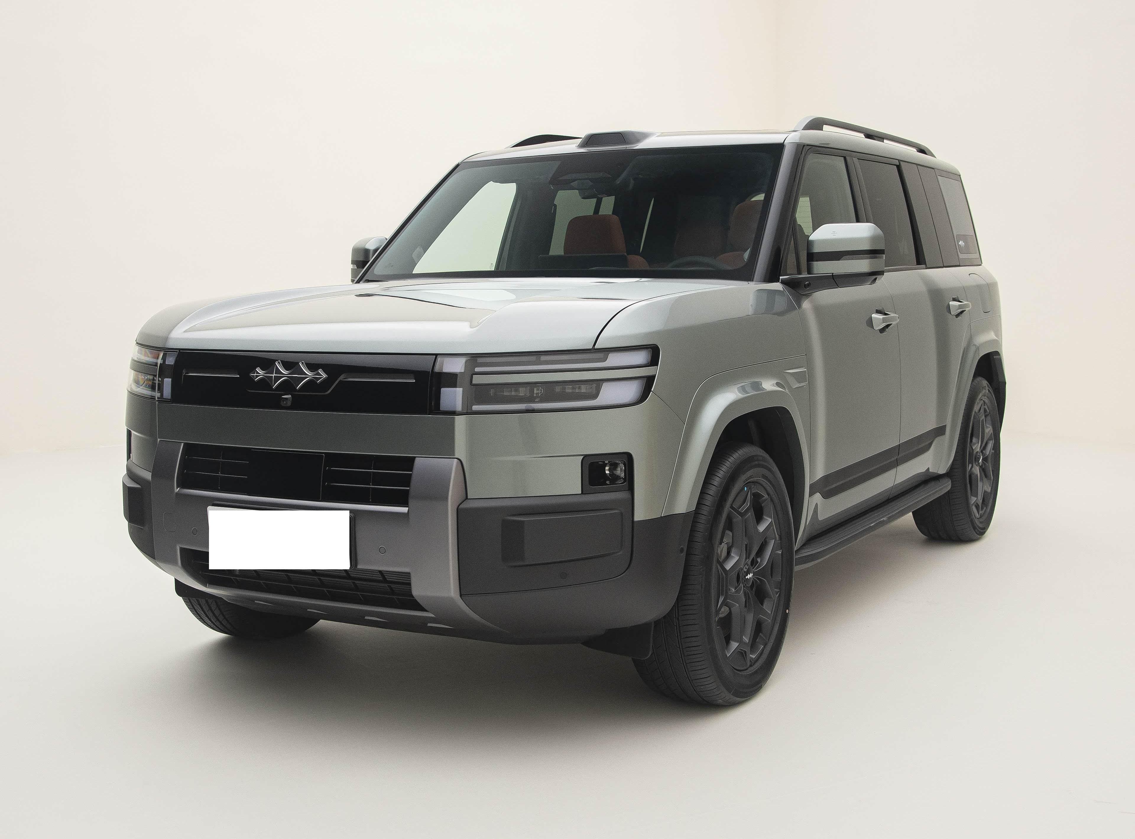 Fang Cheng Bao Bao 7 front view