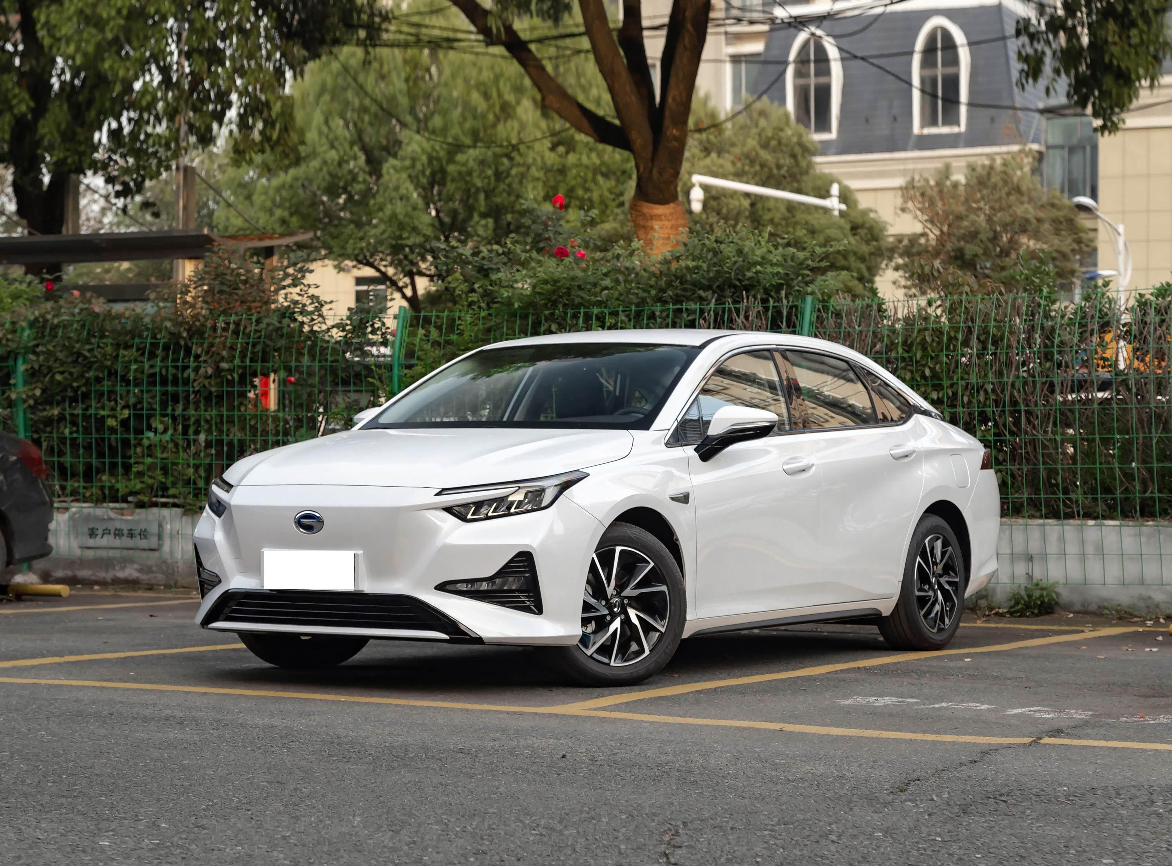 GAC Honda Everus VE-1 front view