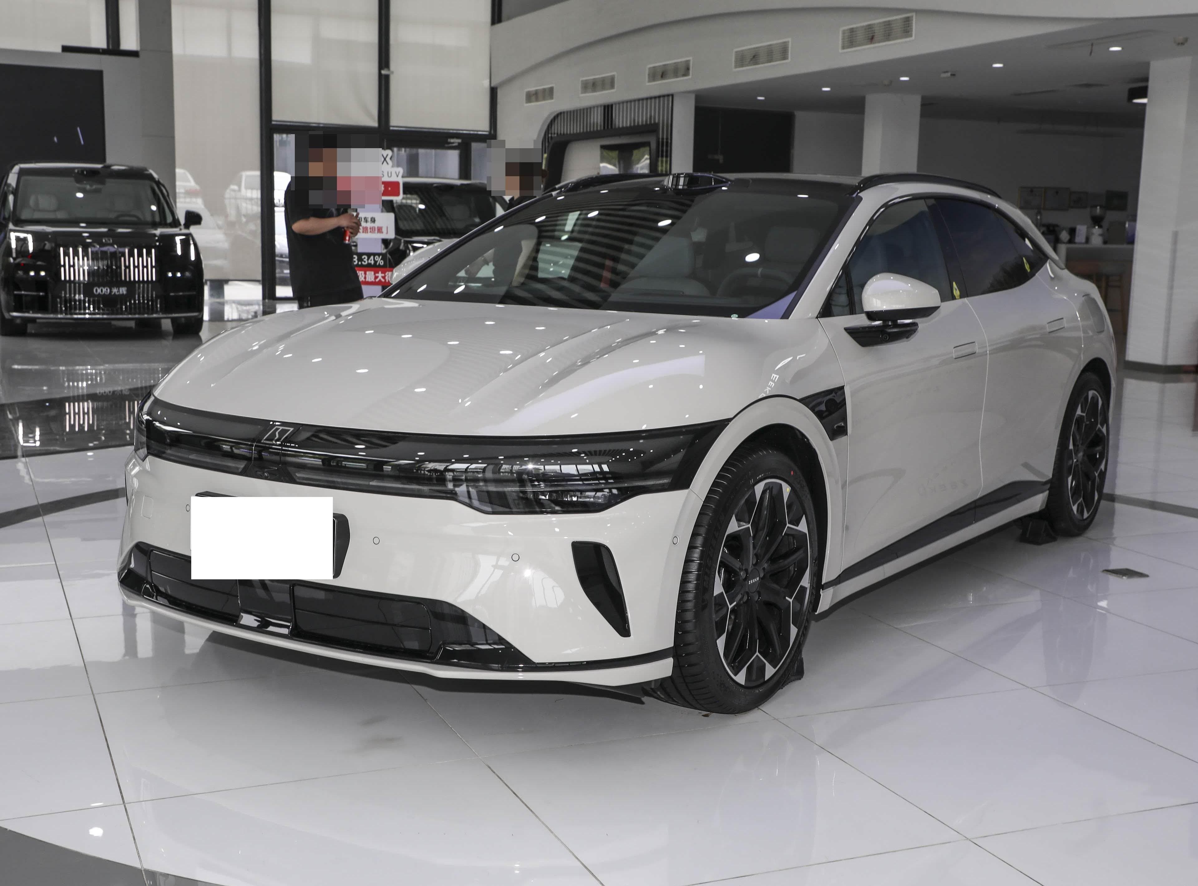 Zeekr Zeekr 007GT front view