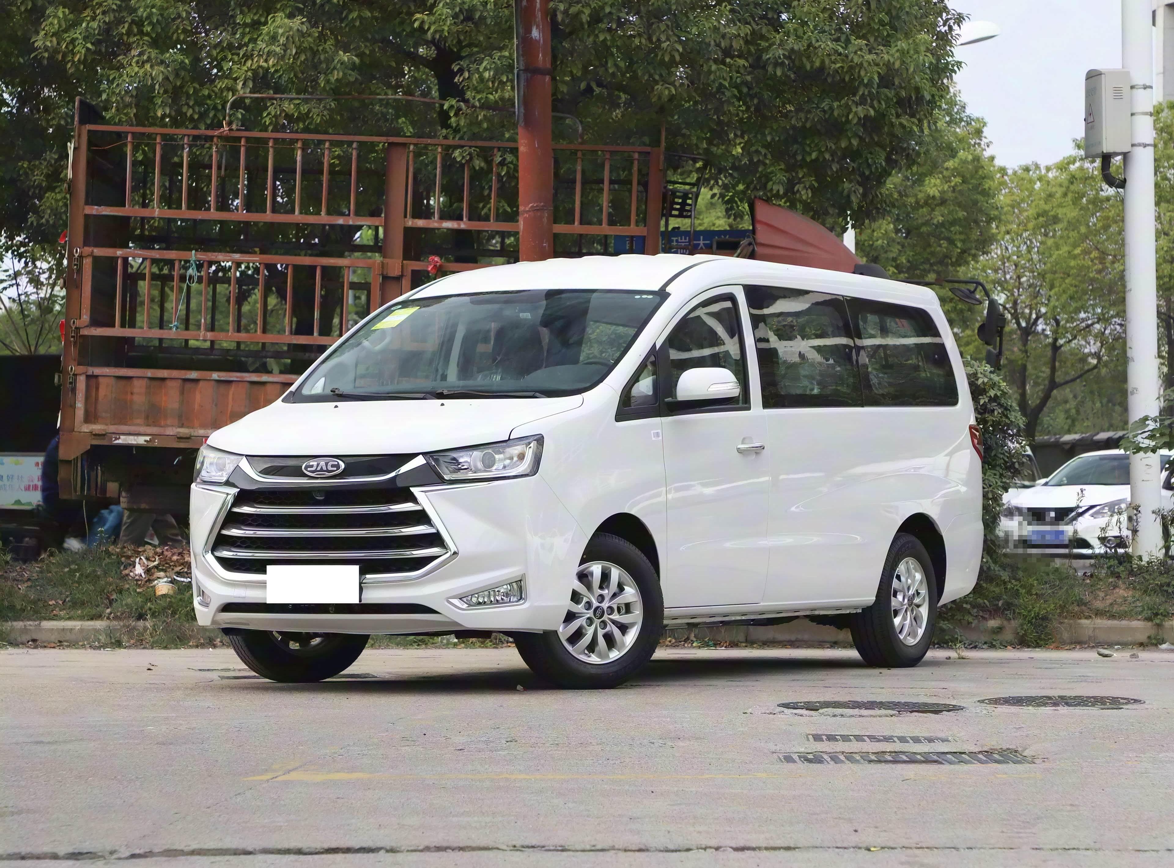 JAC Refine Refine E4 front view