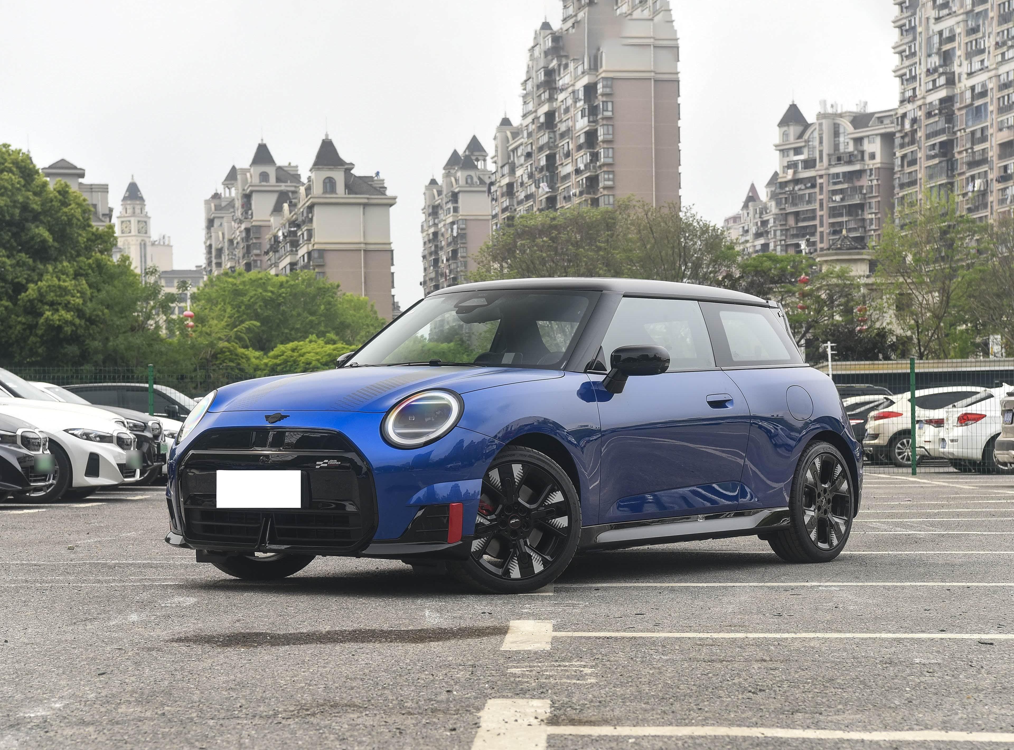 MINI Electric MINI JCW