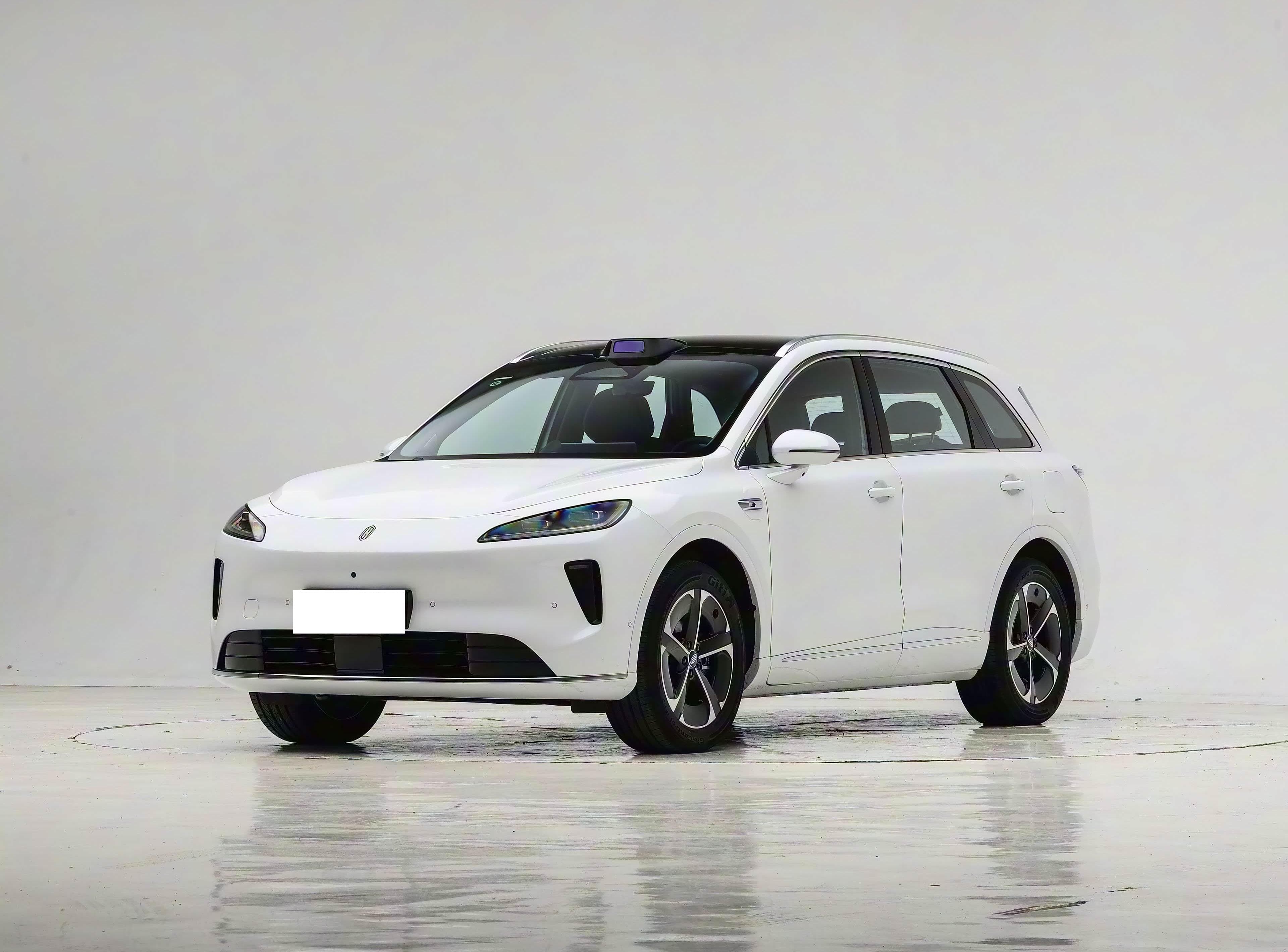 SAIC Sunjet H5 Max Long Range front view