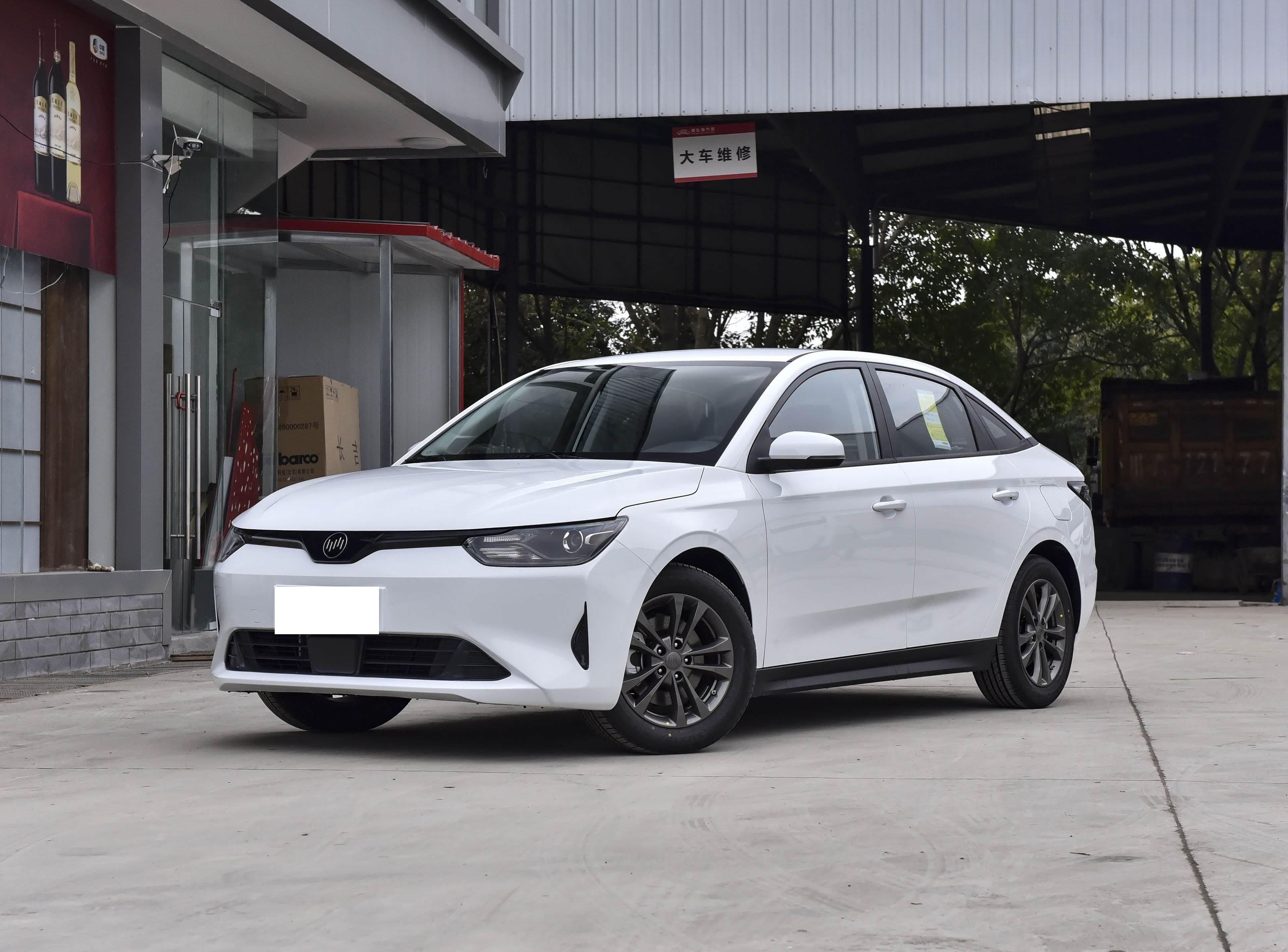 Weltmeister E.5 front view