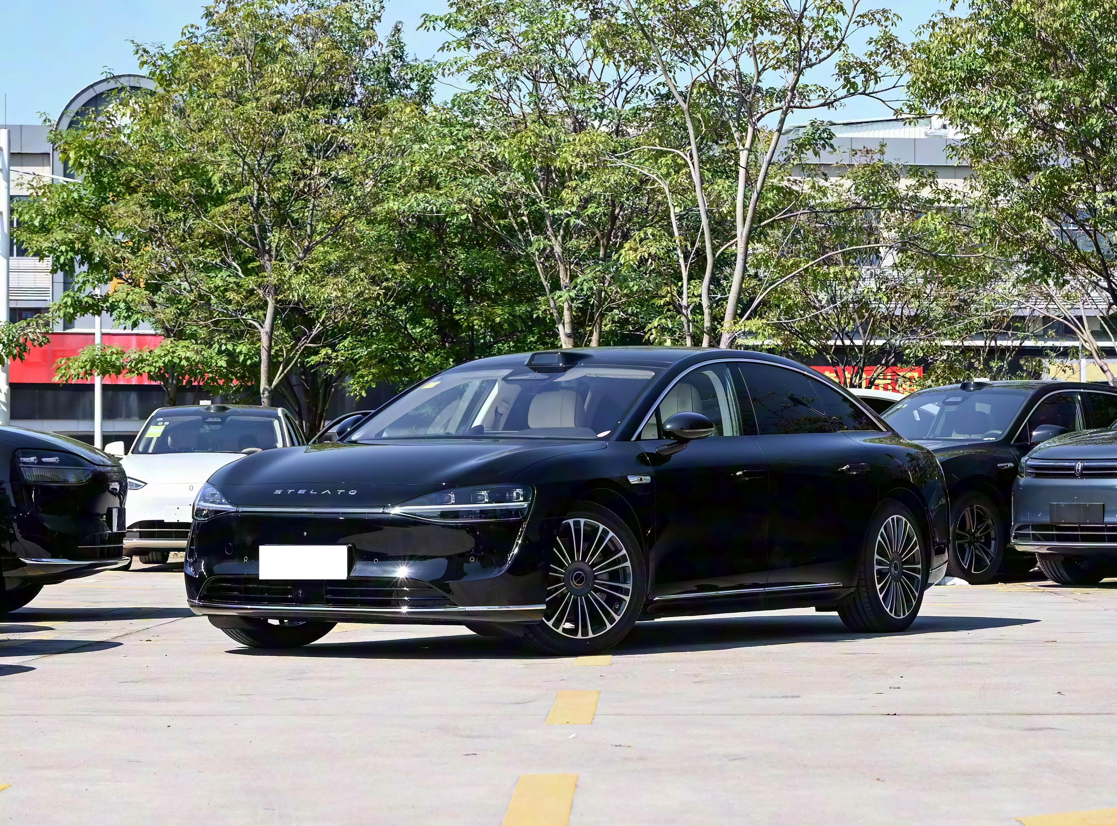 STELATO S9 Max RWD Long Range front view