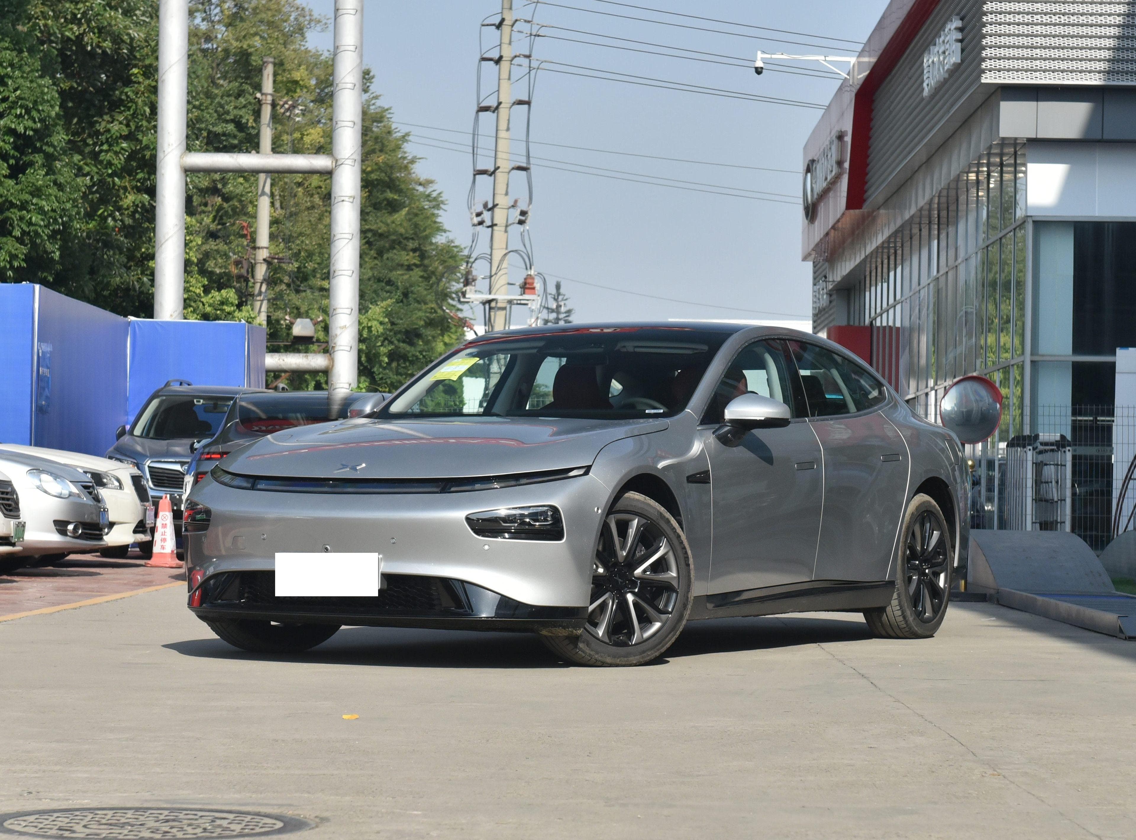 XPeng P7 480E front view